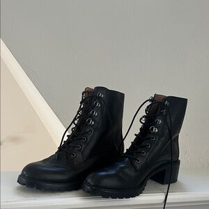 Madewell Black Lace-Up Ankle Boots - 8.5